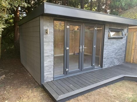 5m x 3m Extend Composite Garden Room Gallery No 57 Location Leicestershire