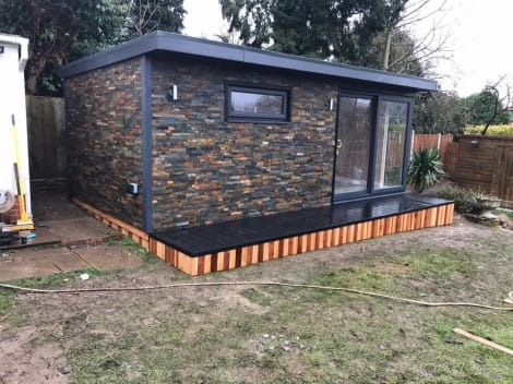 5.5m x 3m Extend Edge Composite Garden Room Gallery No 71 Location Merseyside