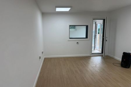 Internal Flooring & Skirting Boards