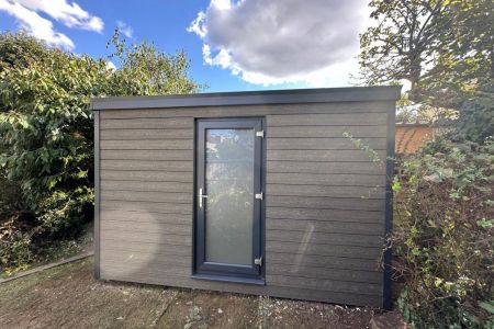 Woodgrain Pro Composite Cladding